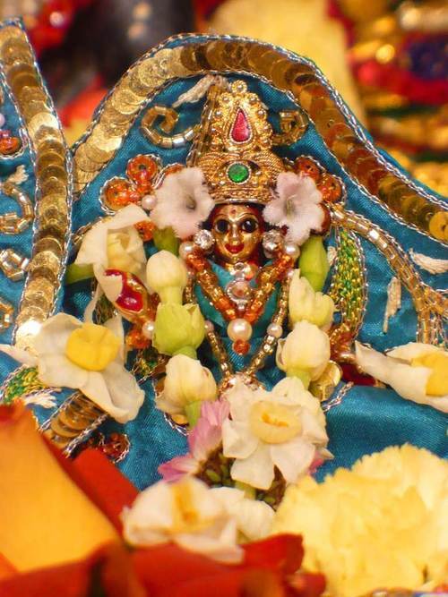 Thumb: Radha