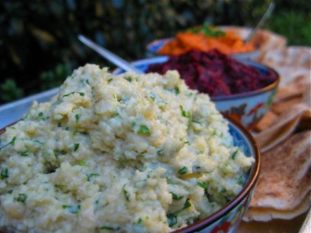 Creamy-Vegan-Cashew-Dip: 