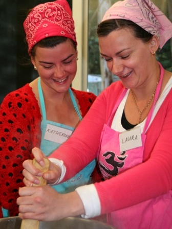 Laura and Katherine stir the Kheer: 