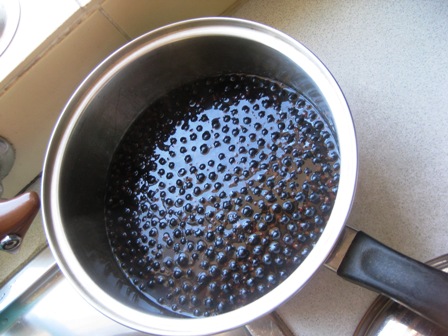 currants a'simmerin': 