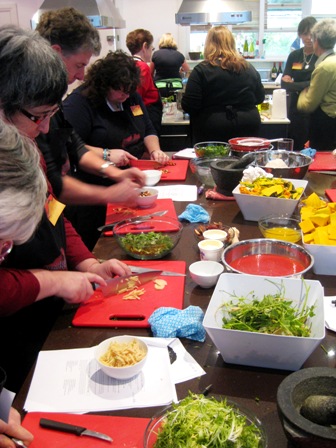 kitchen busy bees: 