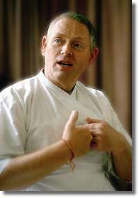 kripamoya dasa: 