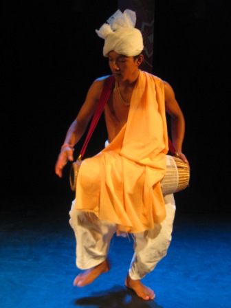 tribal drums: 
