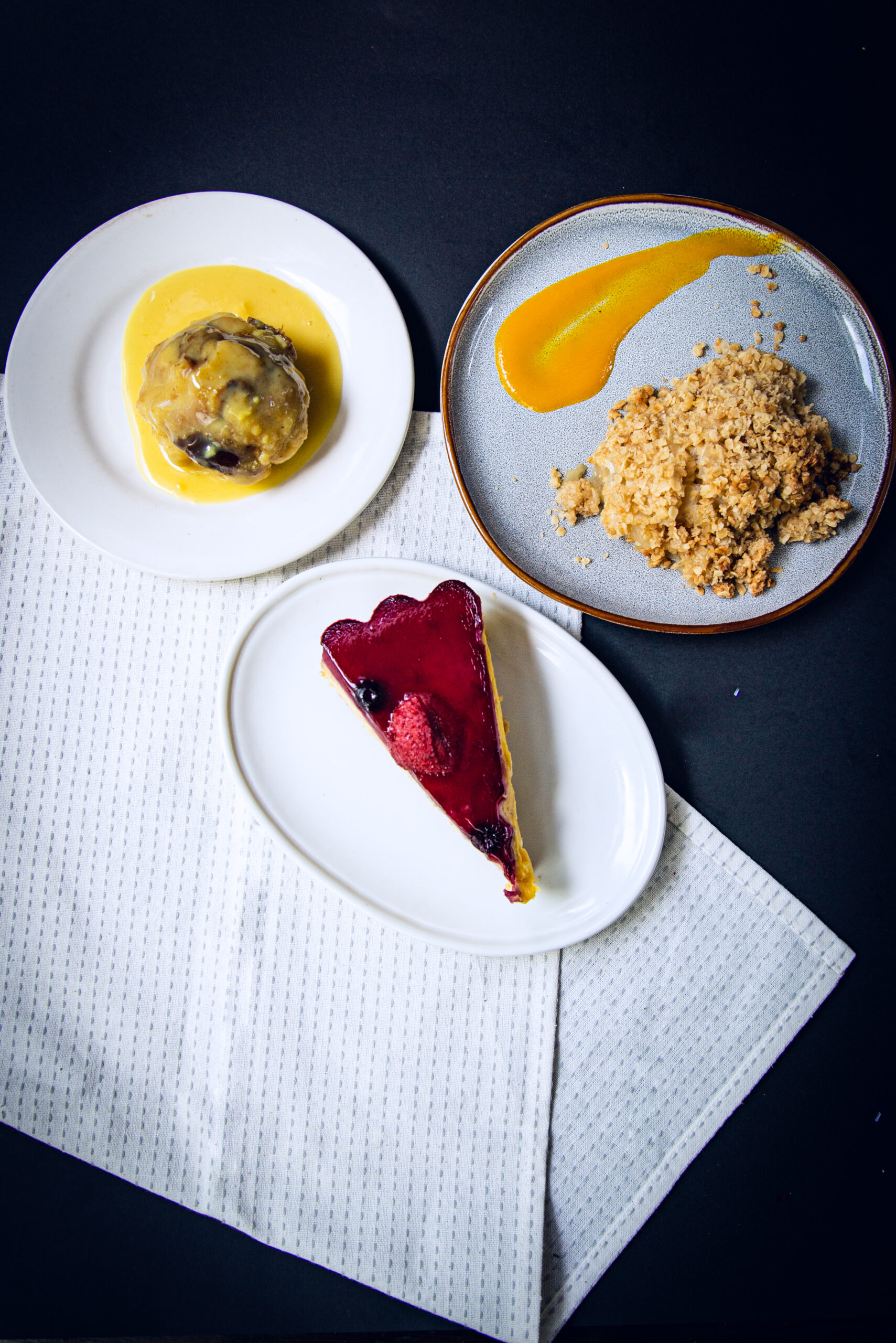 Signature sweet course presentation curation